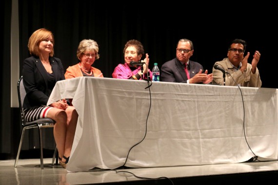 Panelists discuss the impact Chicano Journalism has in our country. 