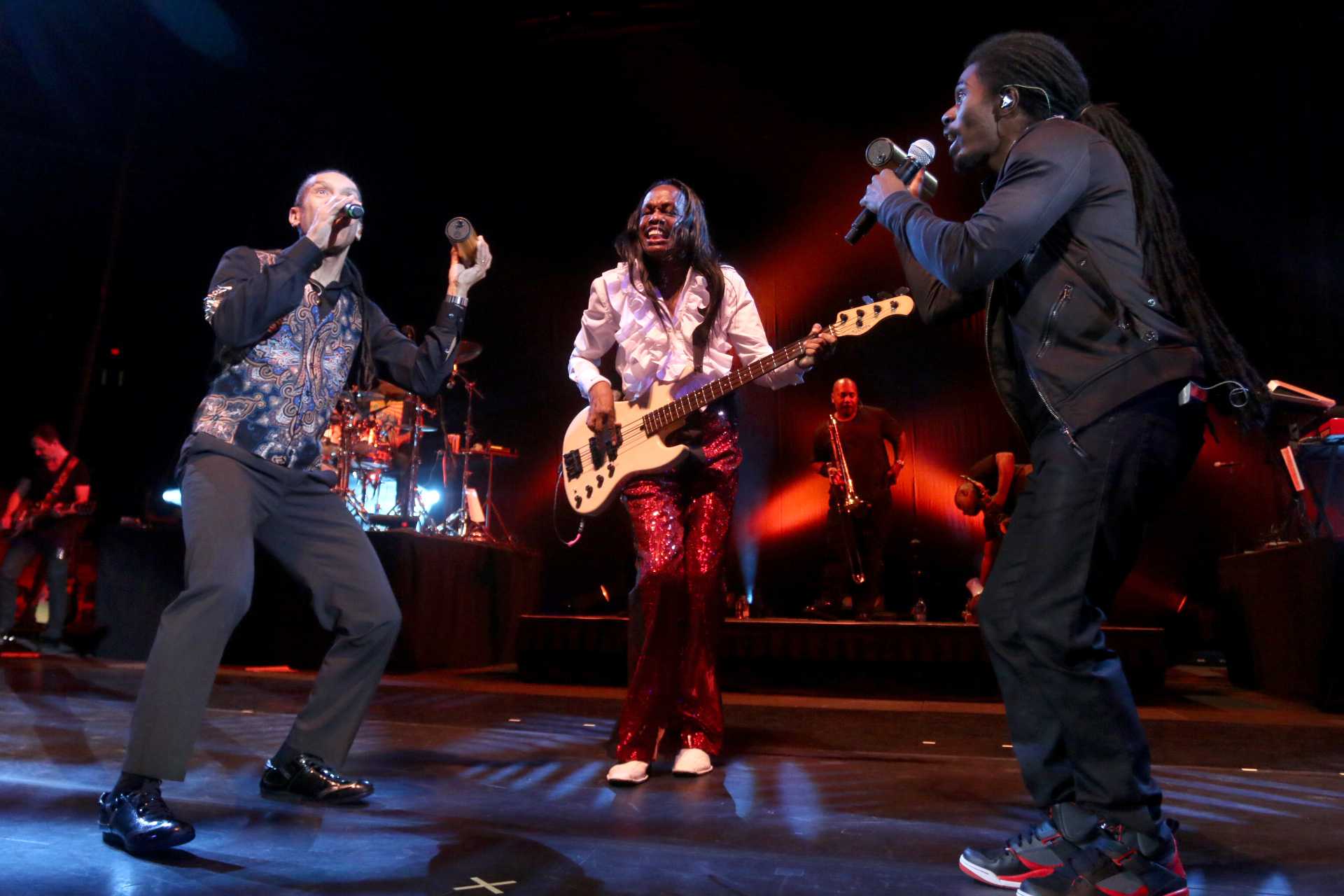 El Paso reminisces with Earth, Wind and Fire – The Prospector