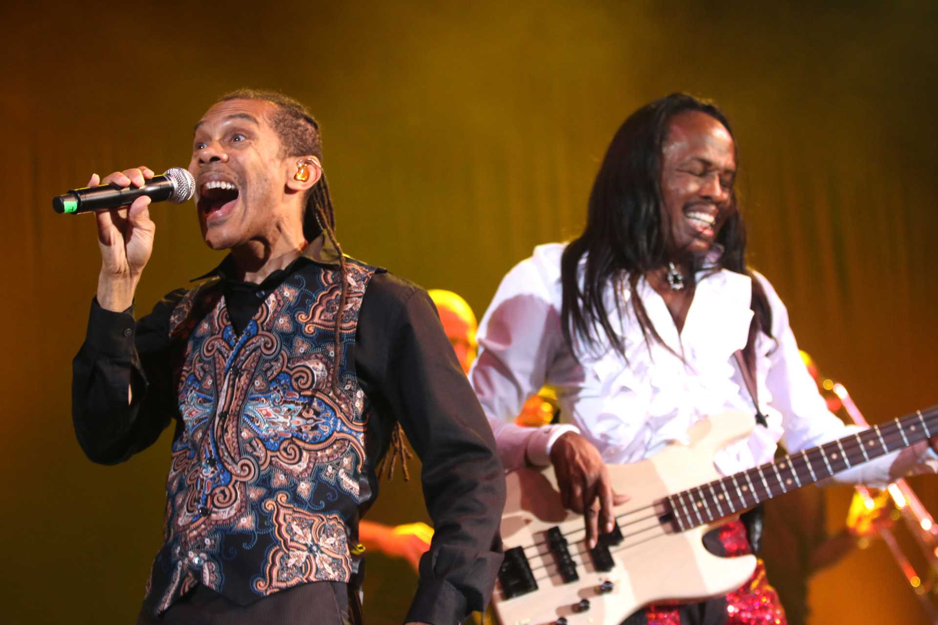 El Paso reminisces with Earth, Wind and Fire – The Prospector