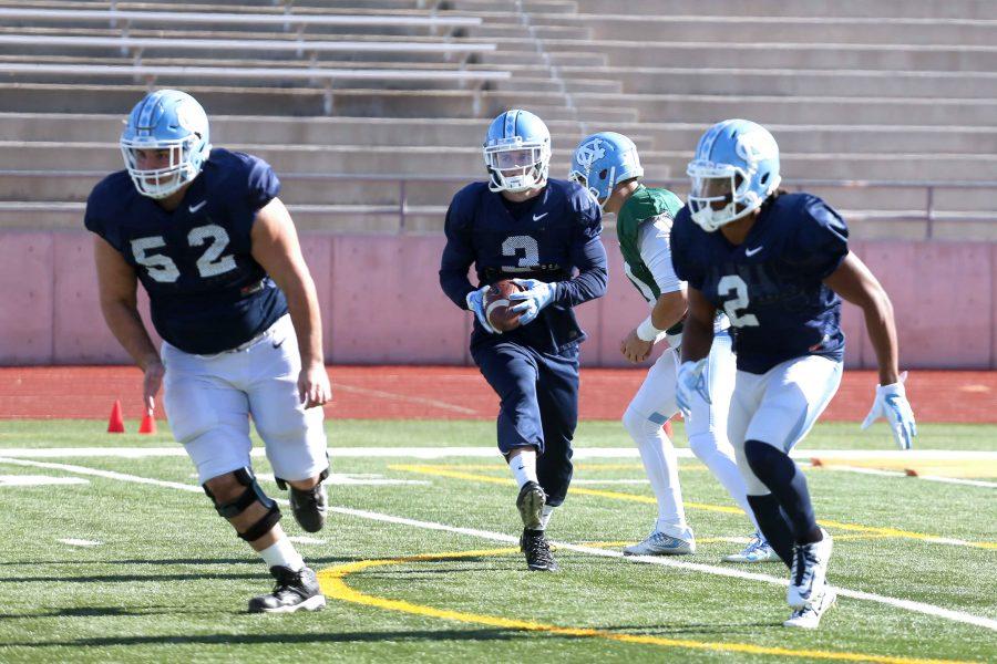 NorthCarolinaFootballPractice_03