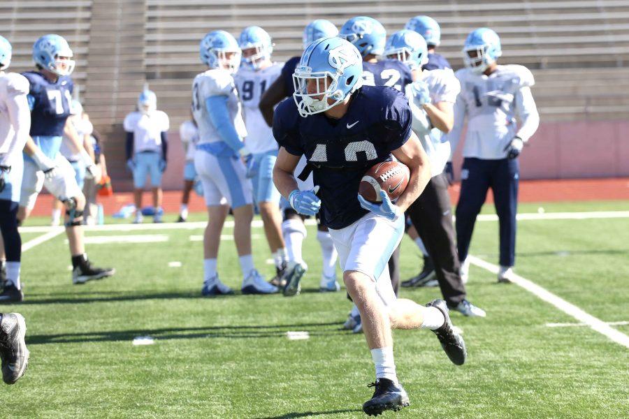 NorthCarolinaFootballPractice_06