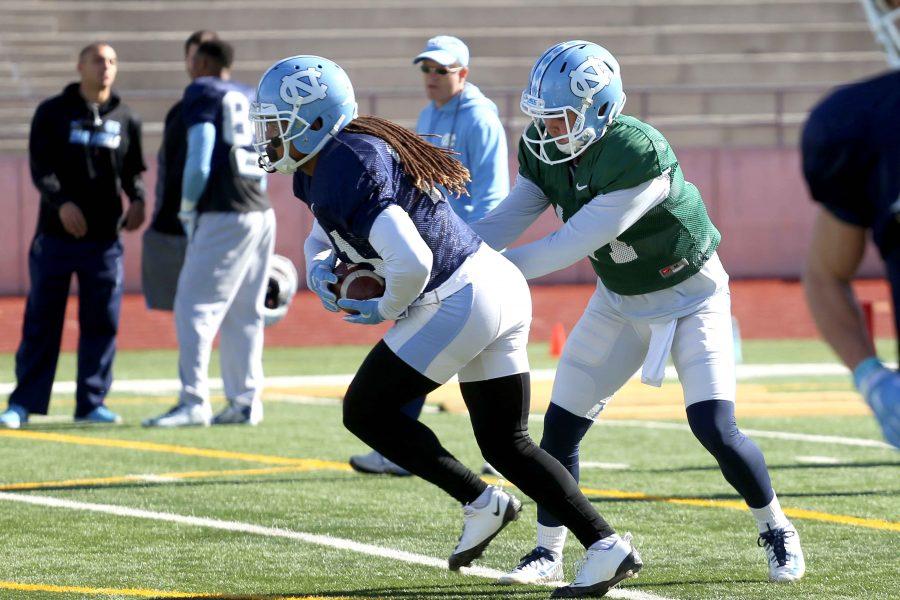 NorthCarolinaFootballPractice_09