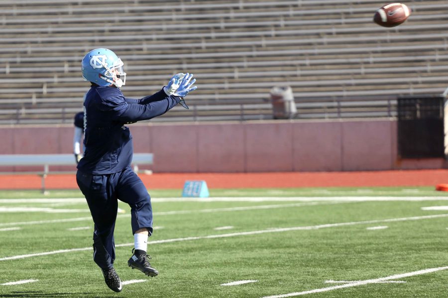 NorthCarolinaFootballPractice_15