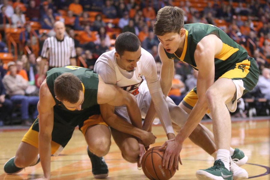 Isiah Osborne hustle for the loose ball. 