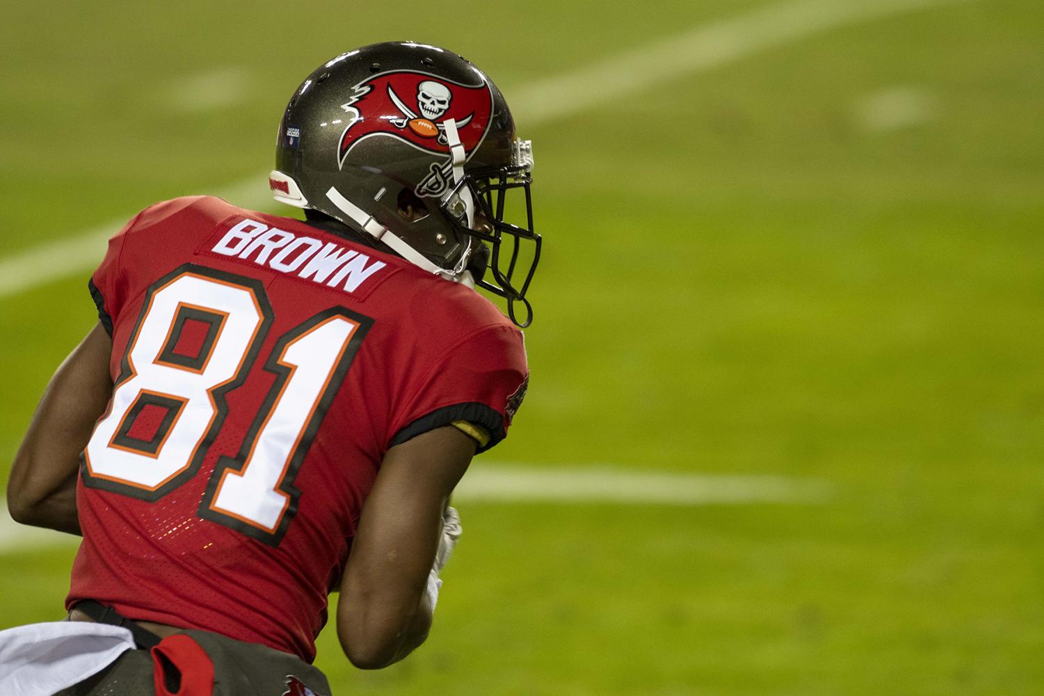 NFLPA plans to investigate Antonio Brown's claims against Buccaneers