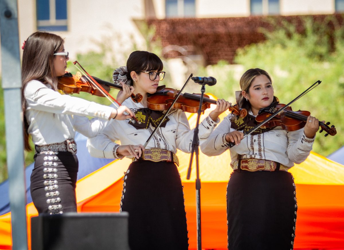 Leyenda Azteca, a local mariachi group, performs at the 2024 El Grito ceremony. 