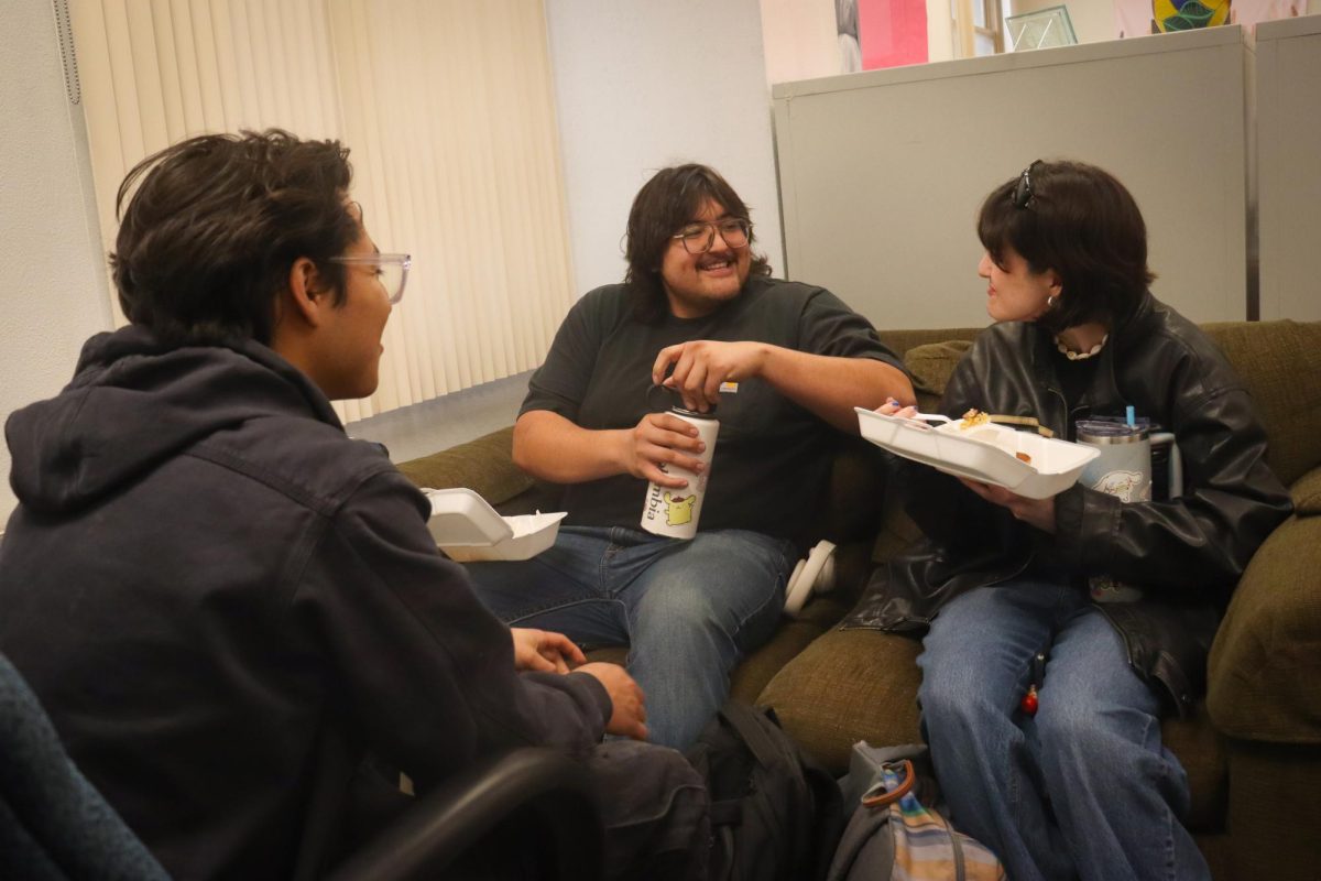 Students, faculty and staff are able to enjoy a free warm meal provided by "Pete's Plate", a collaboration between the UTEP Women's and Gender Studies Department and Mustard Seed Café.